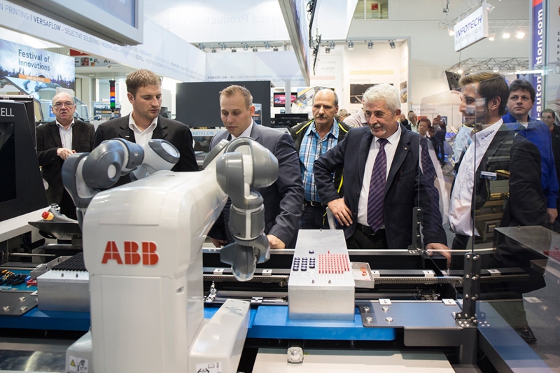 productronica 2015 halle a4 aussteller und besucher