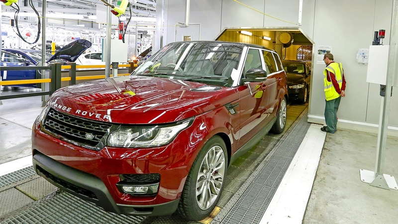 V poradí štvrtou automobilkou, ktorá zakotvila na Slovensku je Jaguar Land Rover. JaguarLandRover