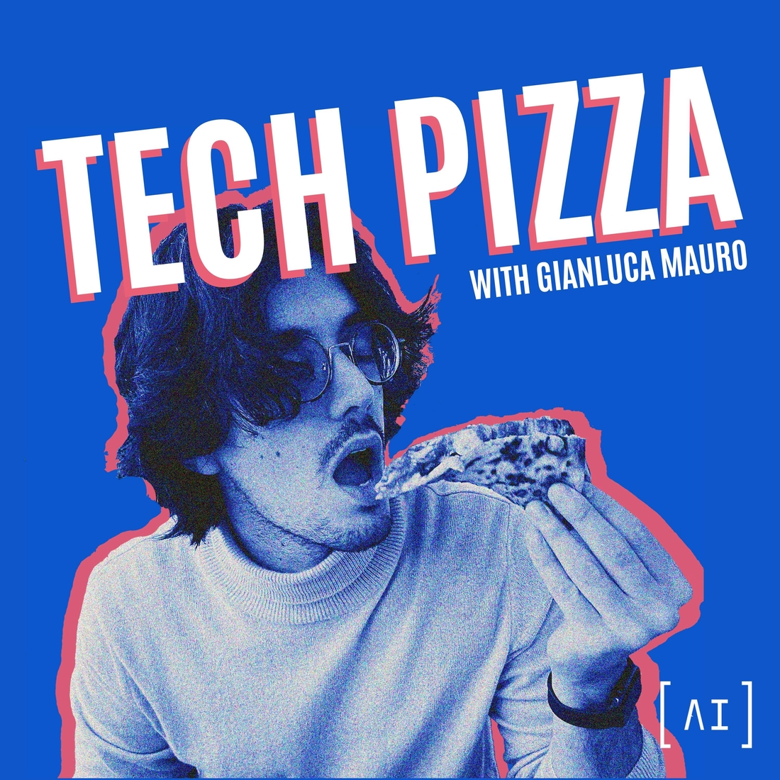 Gianluca Mauro je autorom pravidelného vlogu Tech Pizza