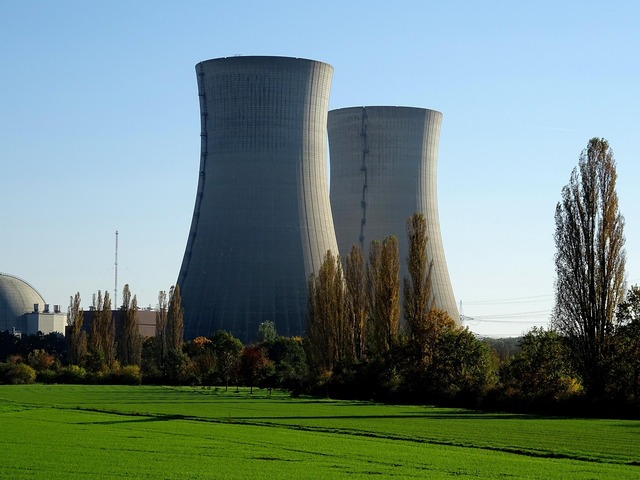 nuclear power plant 2854866 1280