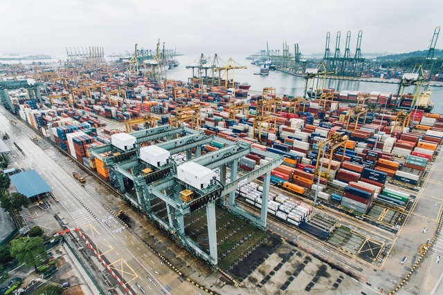 container 2568201 1920