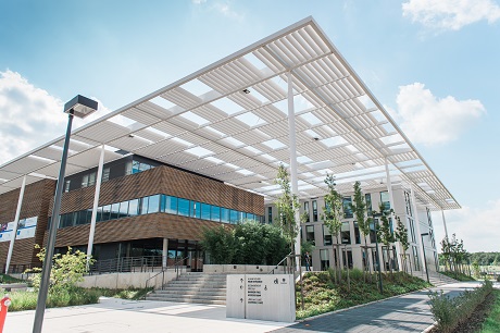 Laserové centrum v D. Březanech