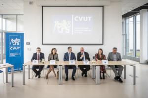 ČVUT a kozmos